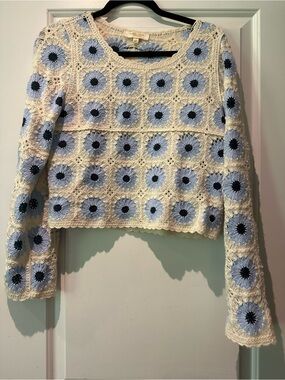 Rebellion Crocheted Floral Crop Shirt